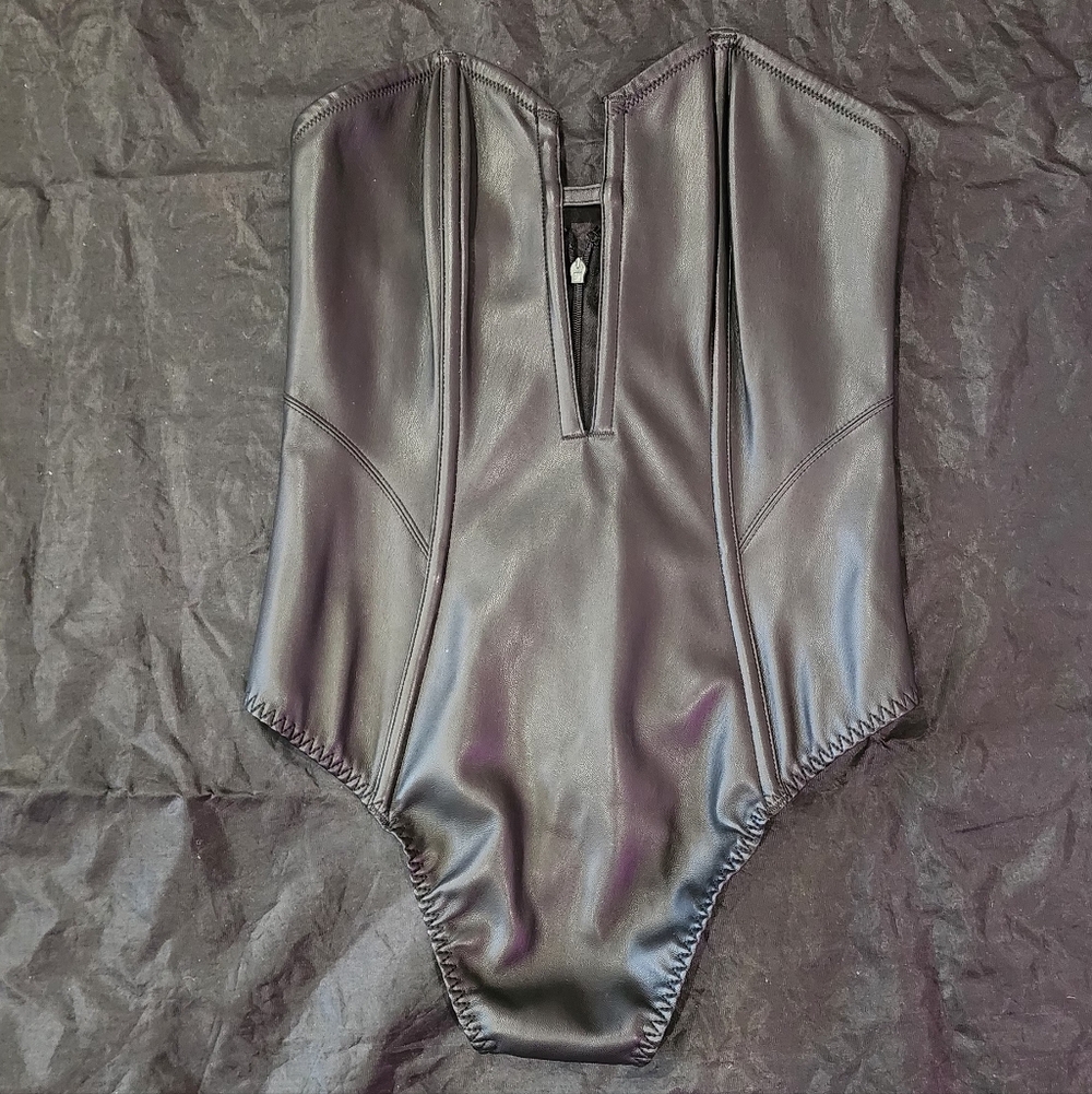 Victoria'a Secret Black Faux Leather Bodysuit w Lace Back, Size Small NWT